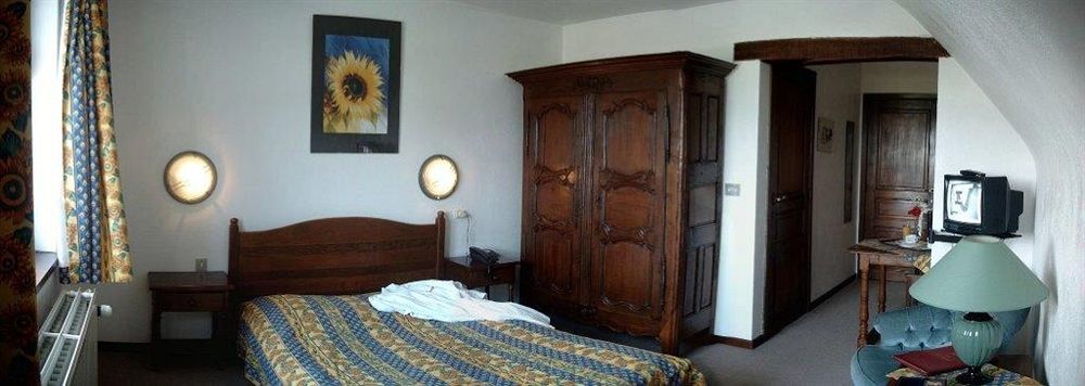 Hotel Troopeird كورترايك المظهر الخارجي الصورة